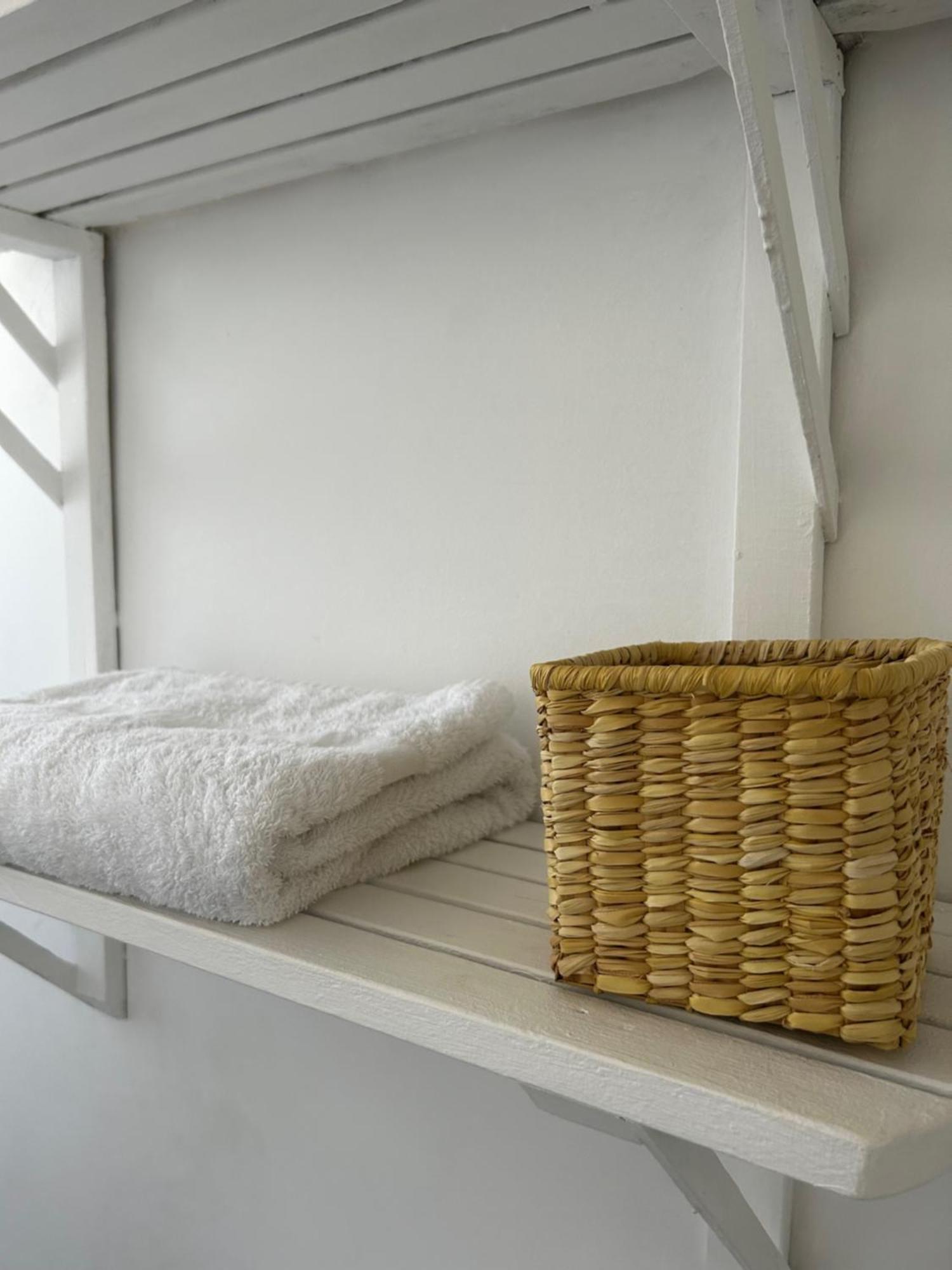 Hotel Miss Francias Home Santa Catalina Island Екстериор снимка