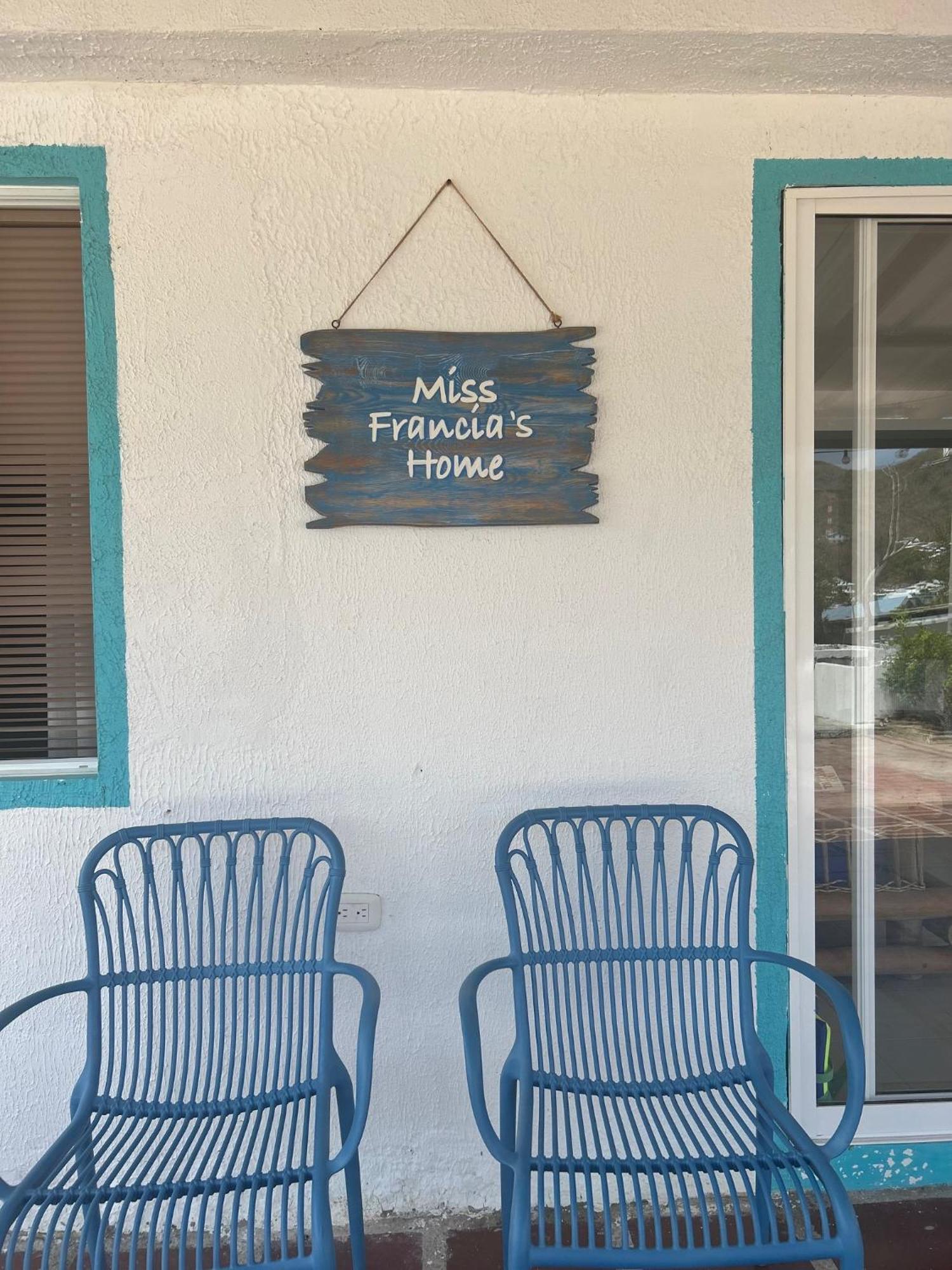 Hotel Miss Francias Home Santa Catalina Island Екстериор снимка