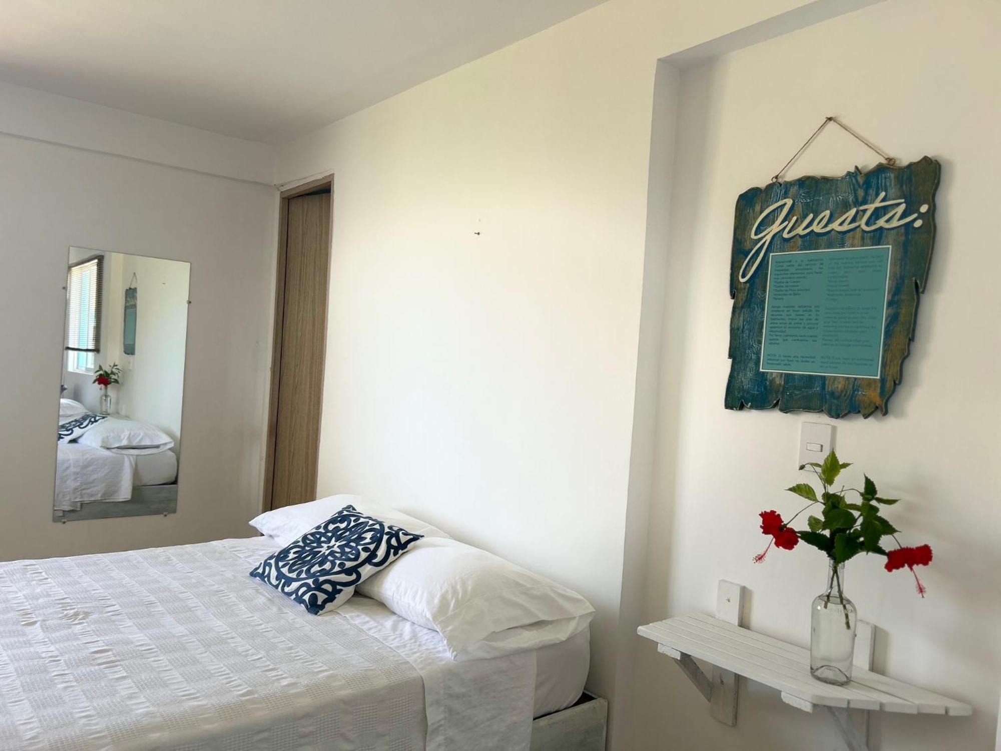 Hotel Miss Francias Home Santa Catalina Island Екстериор снимка