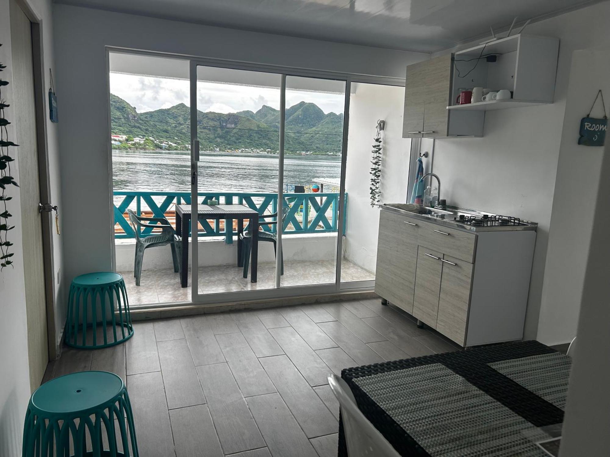 Hotel Miss Francias Home Santa Catalina Island Екстериор снимка